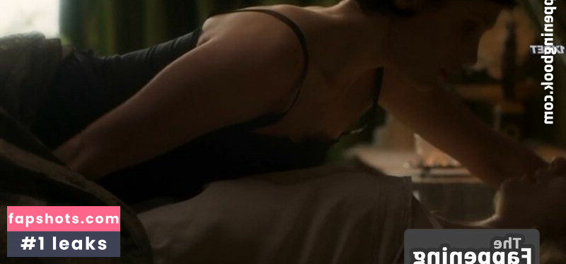 Elizabeth Debicki gallery photo #53