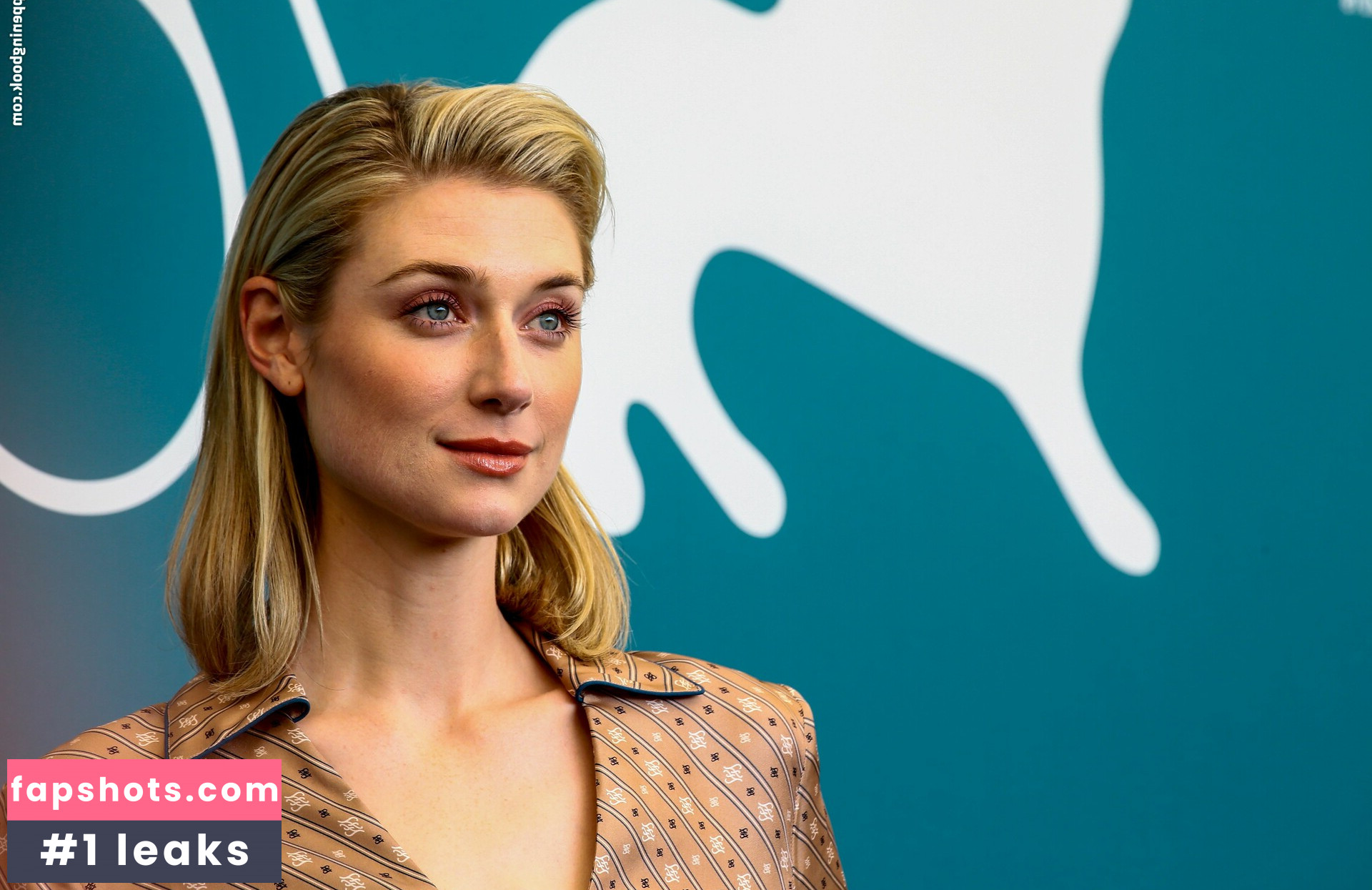 Elizabeth Debicki gallery photo #89