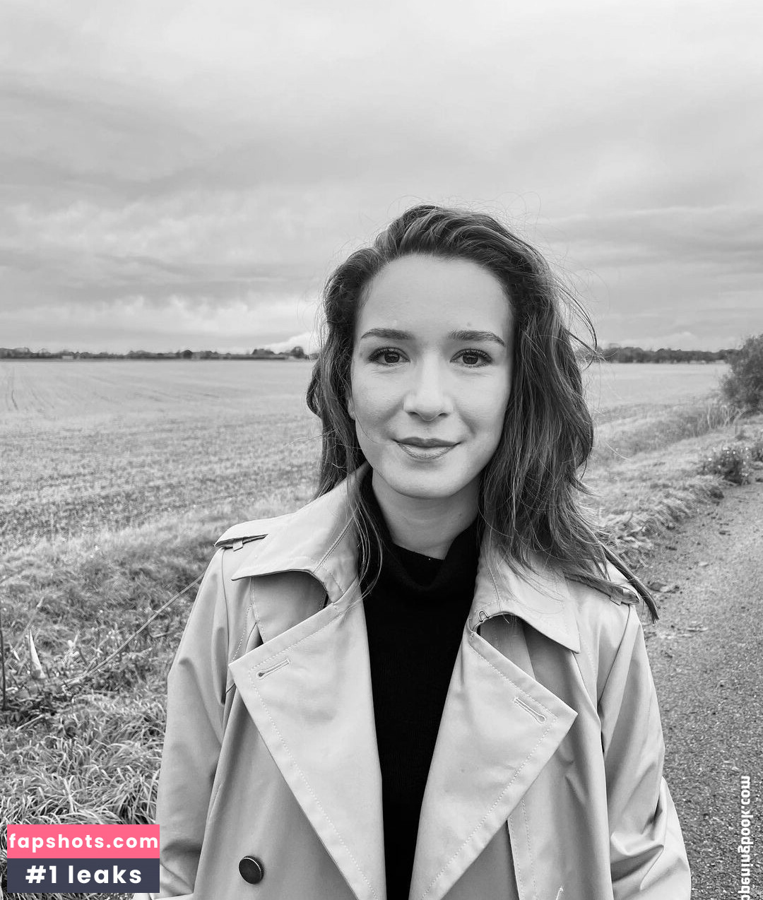 Elizabeth Dulau Nahé úniky fotek pouze od fanoušků #11 - Fapshots