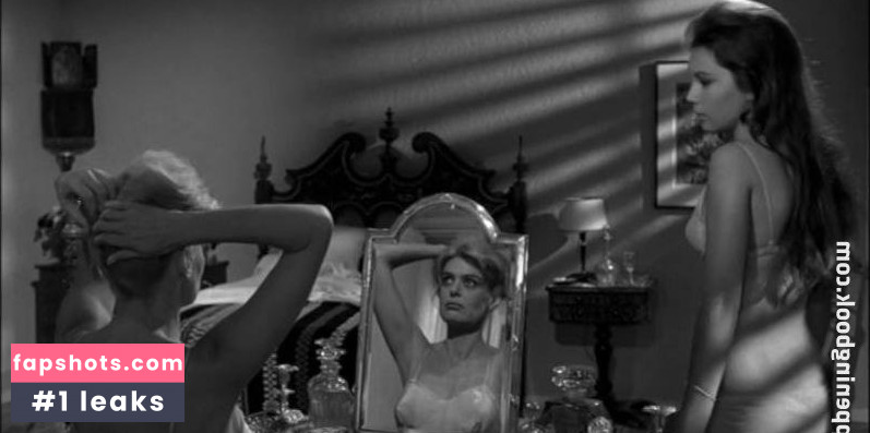 Elizabeth Ercy gallery photo #3