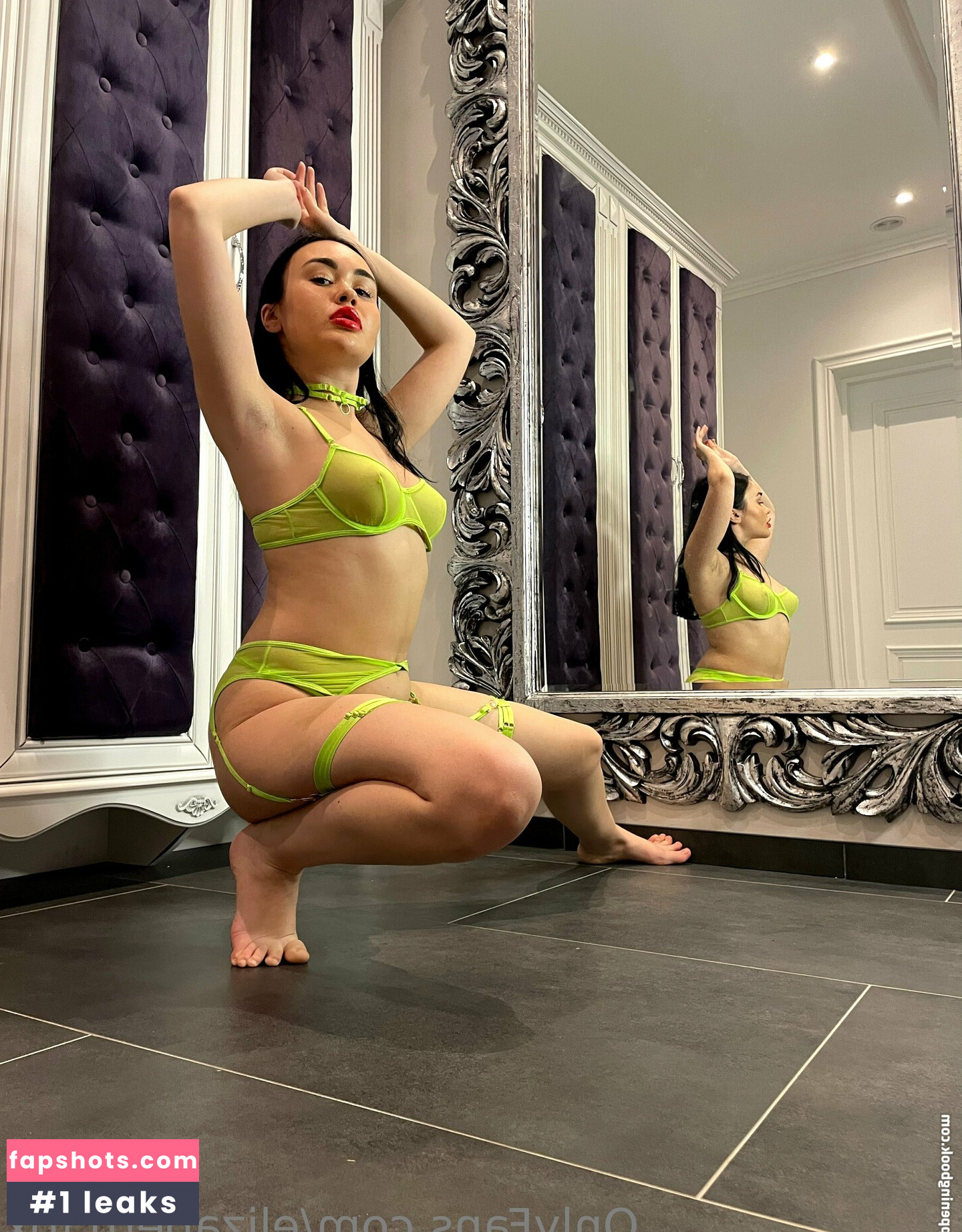 Elizabeth Fox gallery photo #8