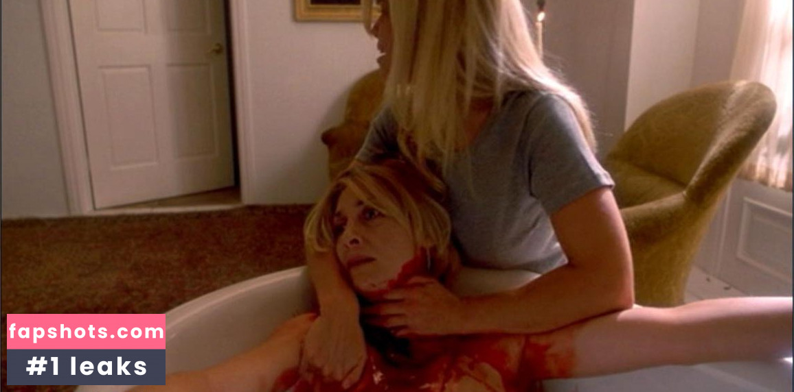 Elizabeth Hayes gallery photo #4