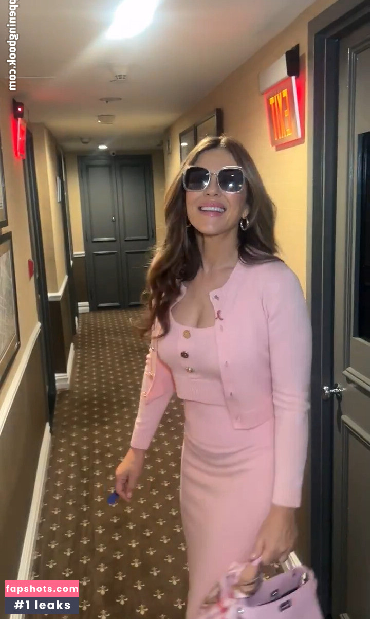 Elizabeth Hurley gallery photo #141