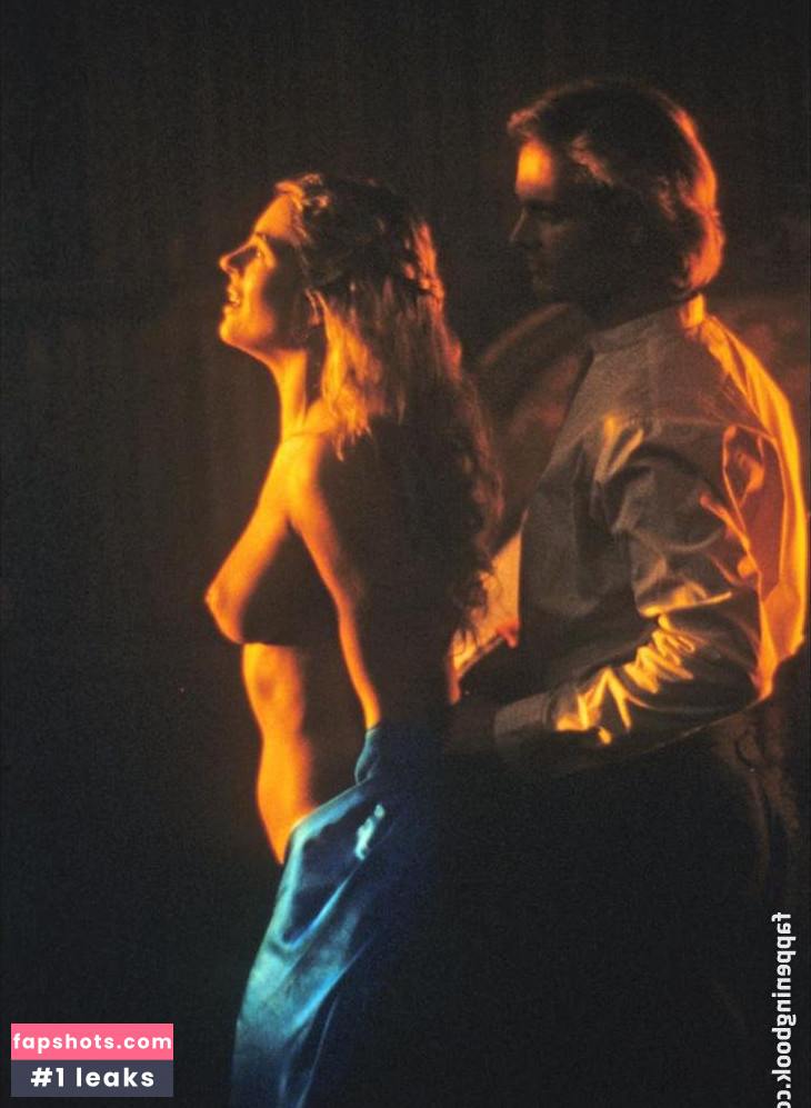 Elizabeth Hurley gallery photo #1437