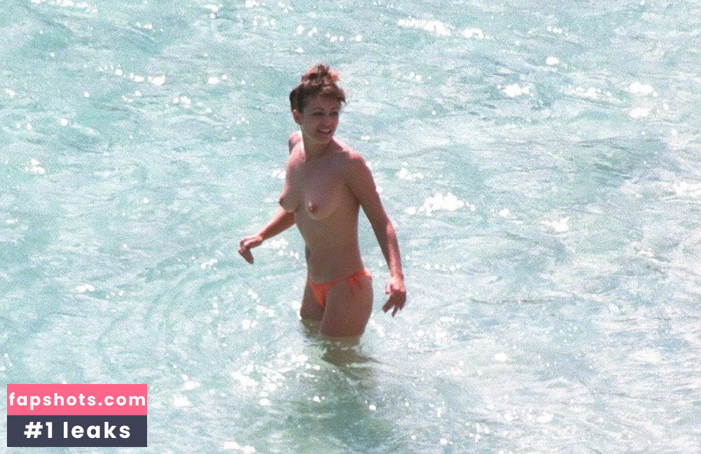 Elizabeth Hurley gallery photo #1587