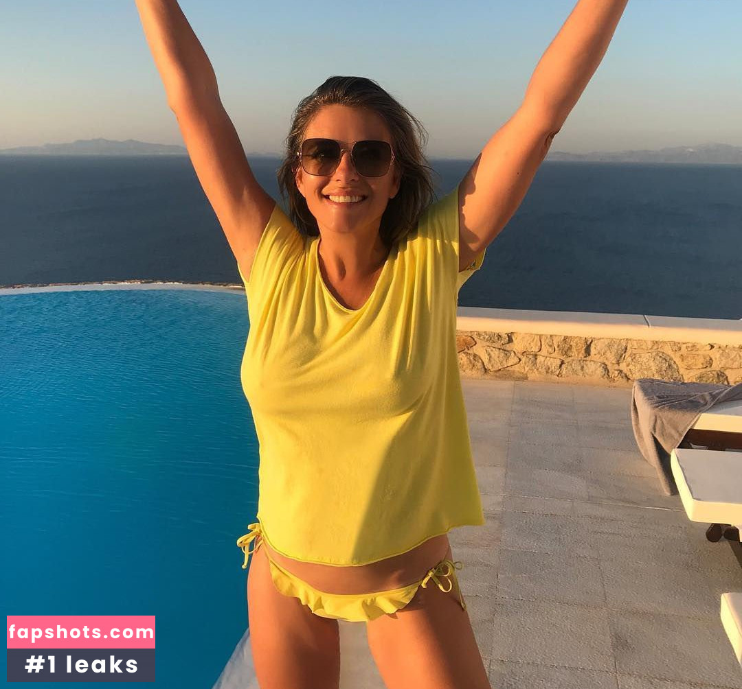 Elizabeth Hurley gallery photo #1723