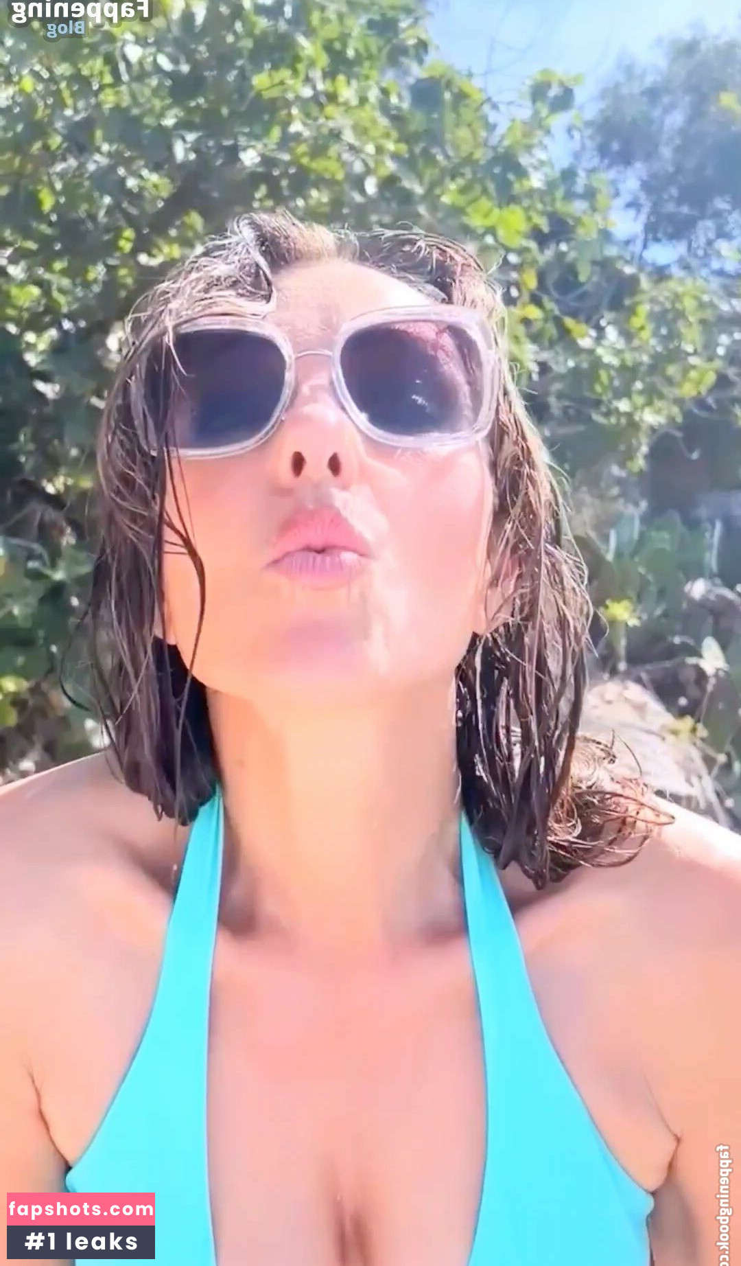 Elizabeth Hurley gallery photo #452