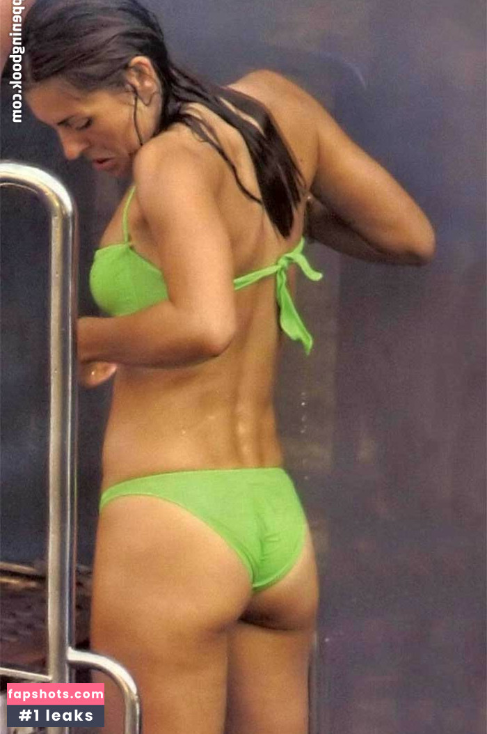 Elizabeth Hurley gallery photo #846