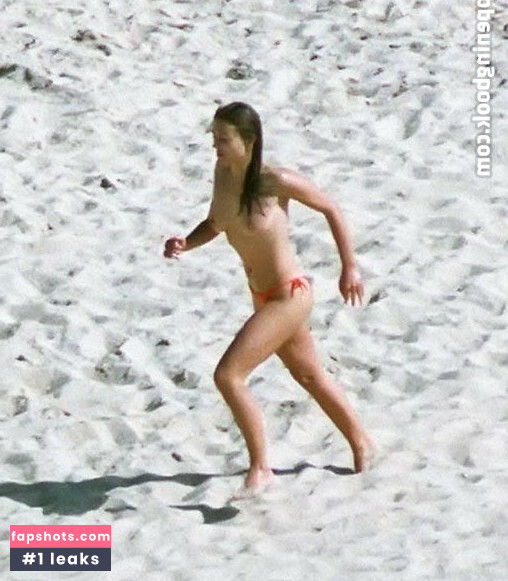 Elizabeth Hurley gallery photo #849