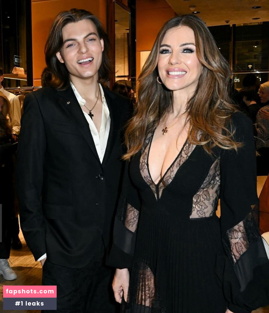 Elizabeth Hurley gallery photo #512