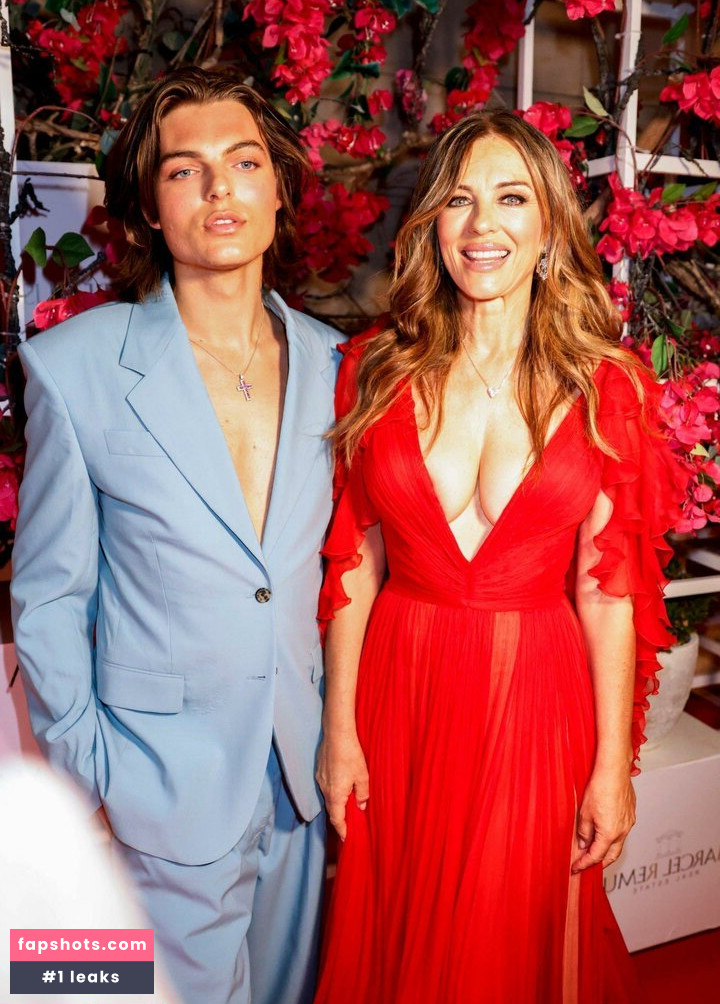 Elizabeth Hurley gallery photo #867