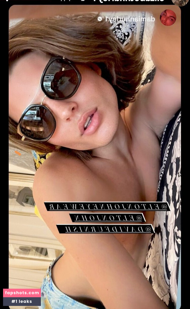 Elizabeth Hurley gallery photo #896