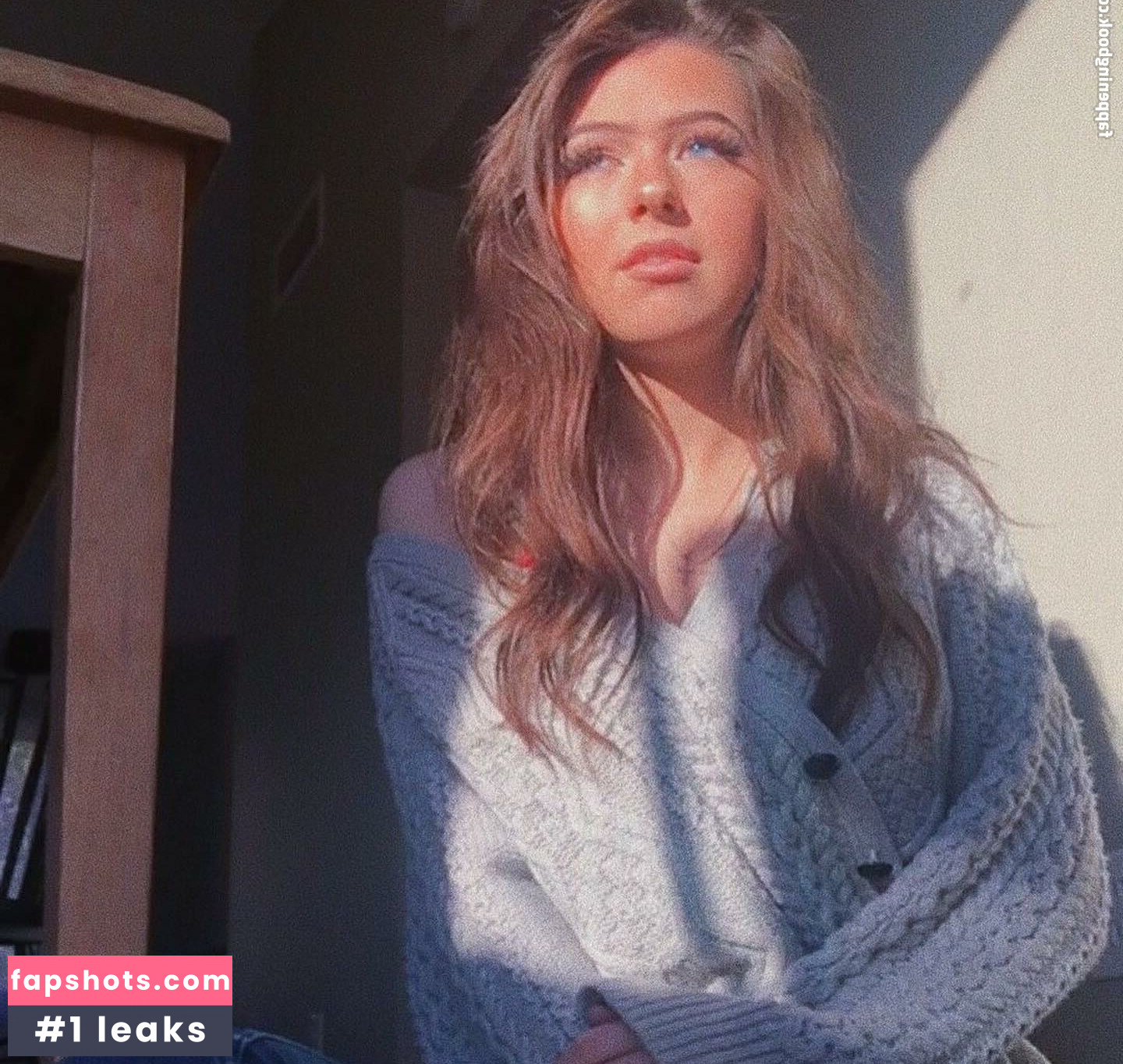 Elizabeth Louvis Nude Leaks OnlyFans Photos #2 - LeakJerk