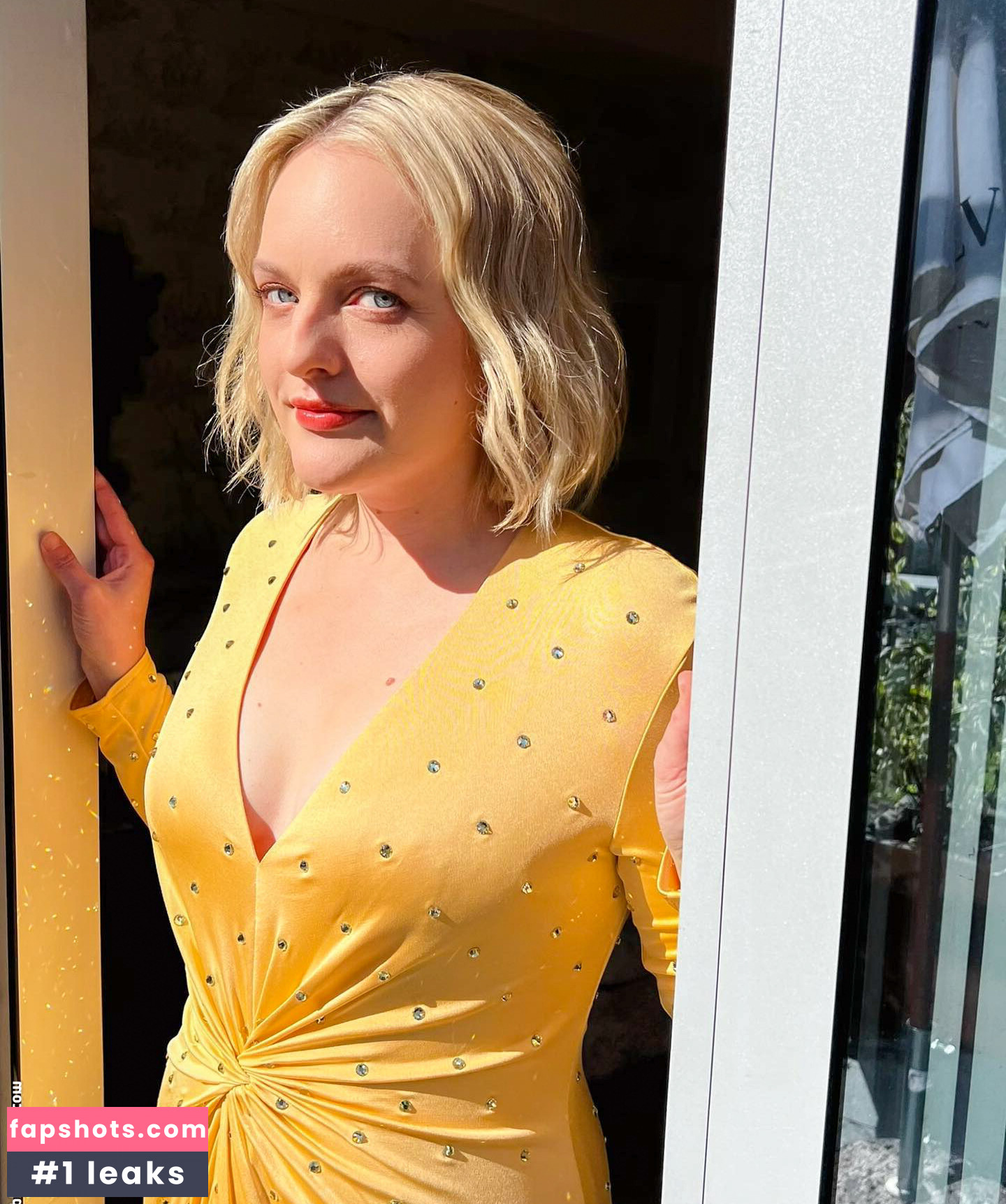 Elizabeth Moss Nahé úniky fotek pouze od fanoušků #15 - Fapshots