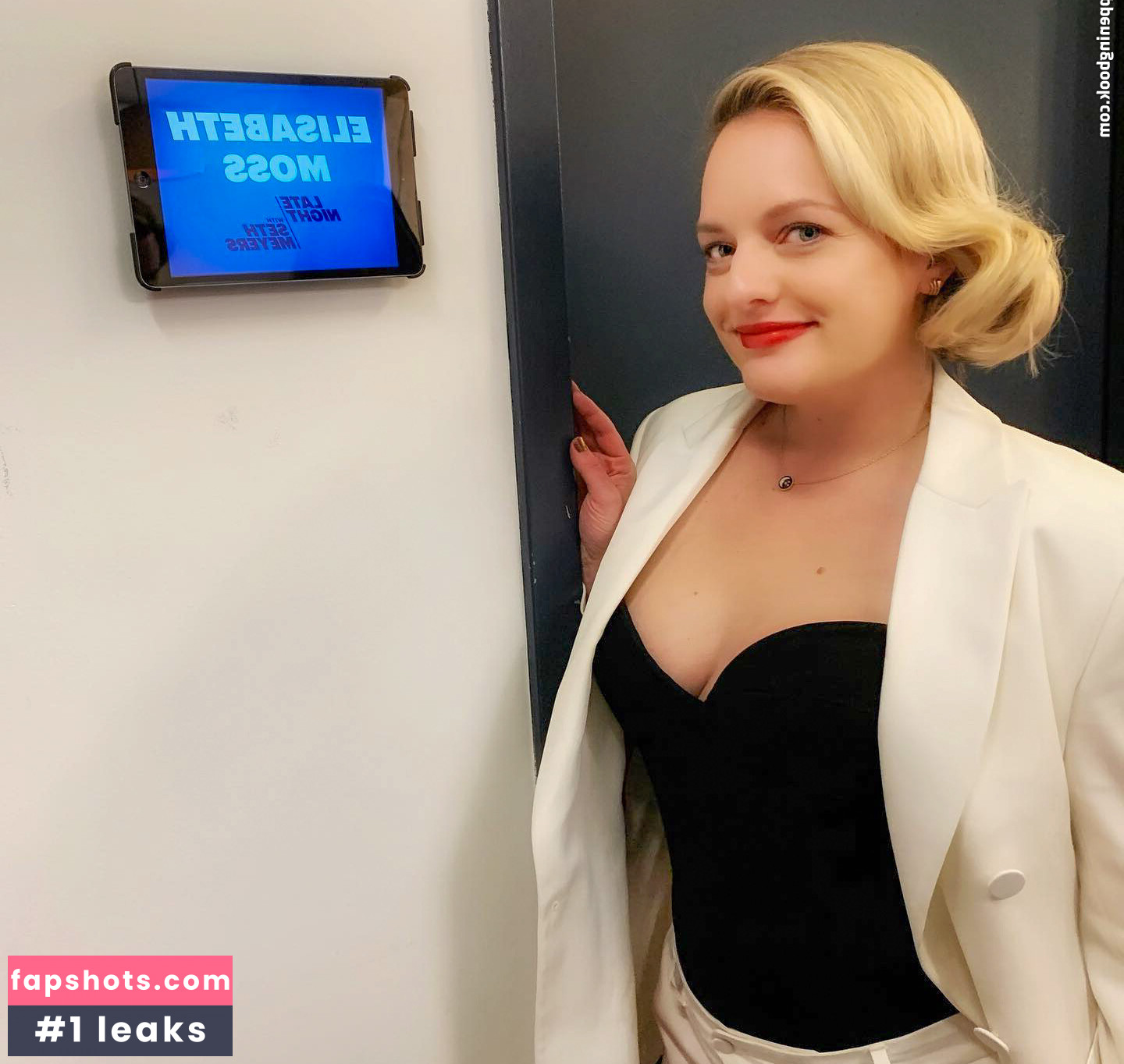 Elizabeth Moss Nahé úniky fotek pouze od fanoušků #3 - Fapshots