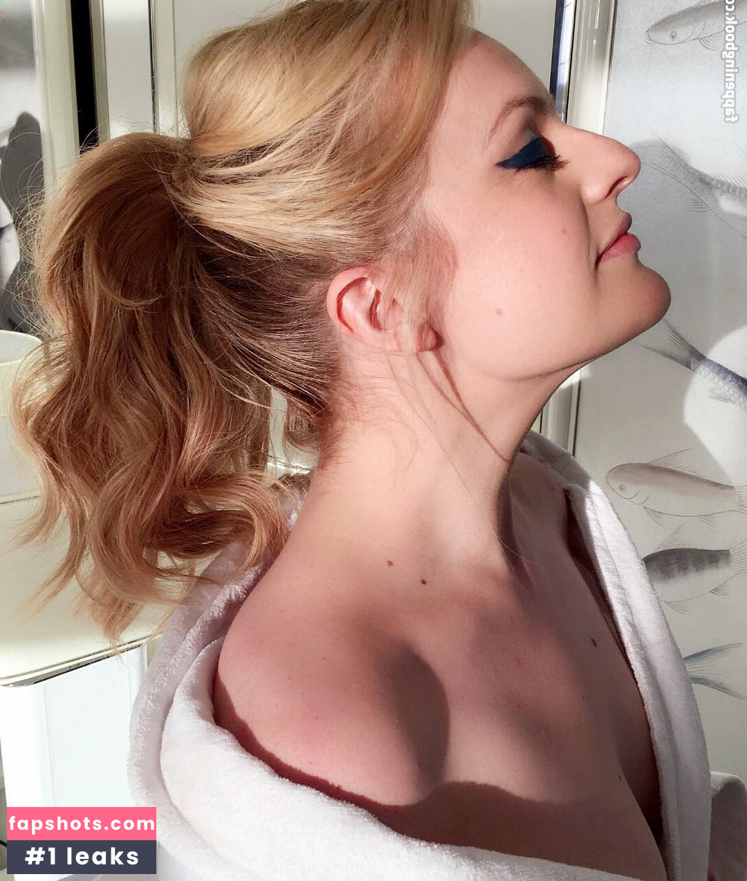 Elizabeth Moss Nahé úniky fotek pouze od fanoušků #21 - Fapshots