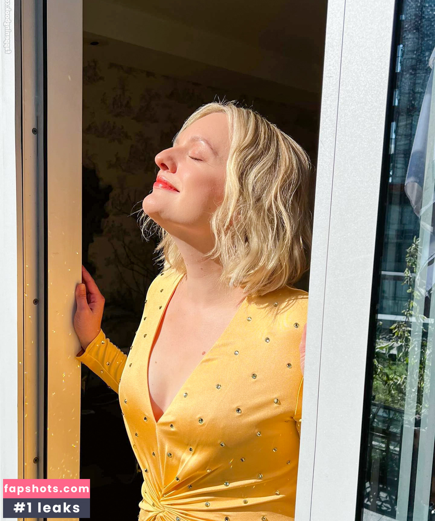 Elizabeth Moss Nahé úniky fotek pouze od fanoušků #5 - Fapshots