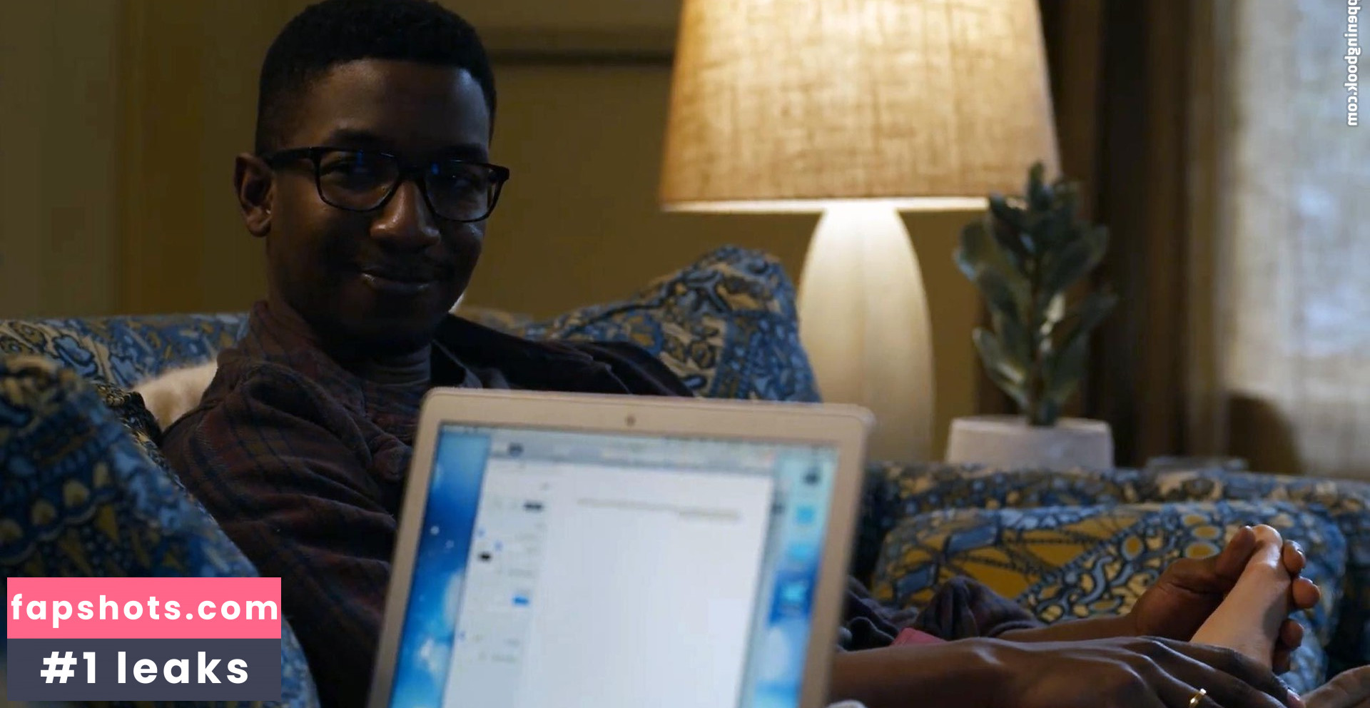 Elizabeth Olsen Nude Leaks OnlyFans Photos #1018 - LeakJerk