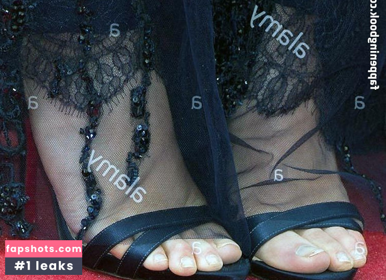 Elizabeth Olsen Nude Leaks OnlyFans Photos #1022 - LeakJerk