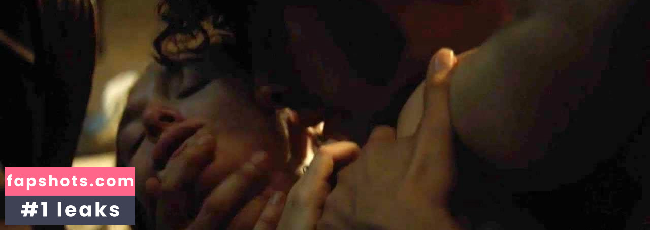 Elizabeth Olsen Nude Leaks OnlyFans Photos #1038 - LeakJerk