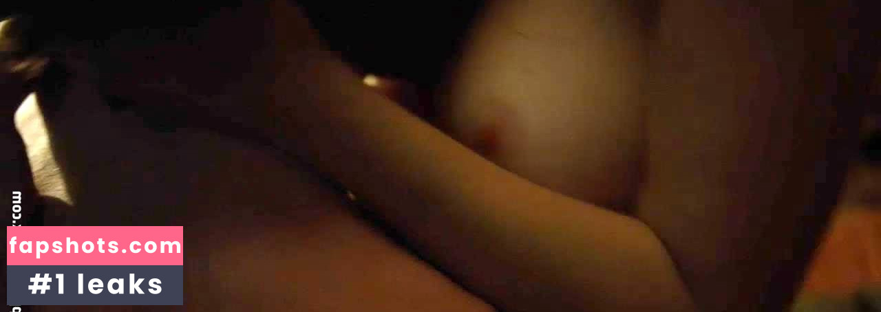 Elizabeth Olsen Nude Leaks OnlyFans Photos #1039 - LeakJerk