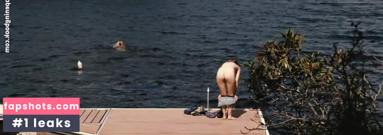 Elizabeth Olsen Nude Leaks OnlyFans Photos #1050 - LeakJerk