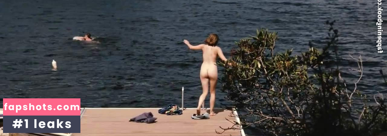 Elizabeth Olsen Nude Leaks OnlyFans Photos #1051 - LeakJerk