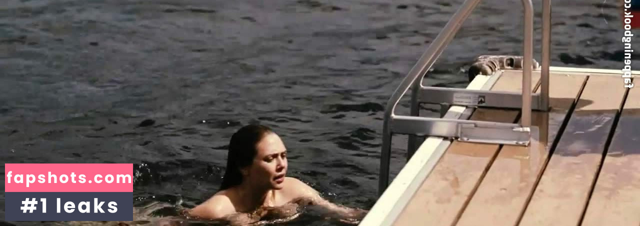 Elizabeth Olsen Nude Leaks OnlyFans Photos #1052 - LeakJerk