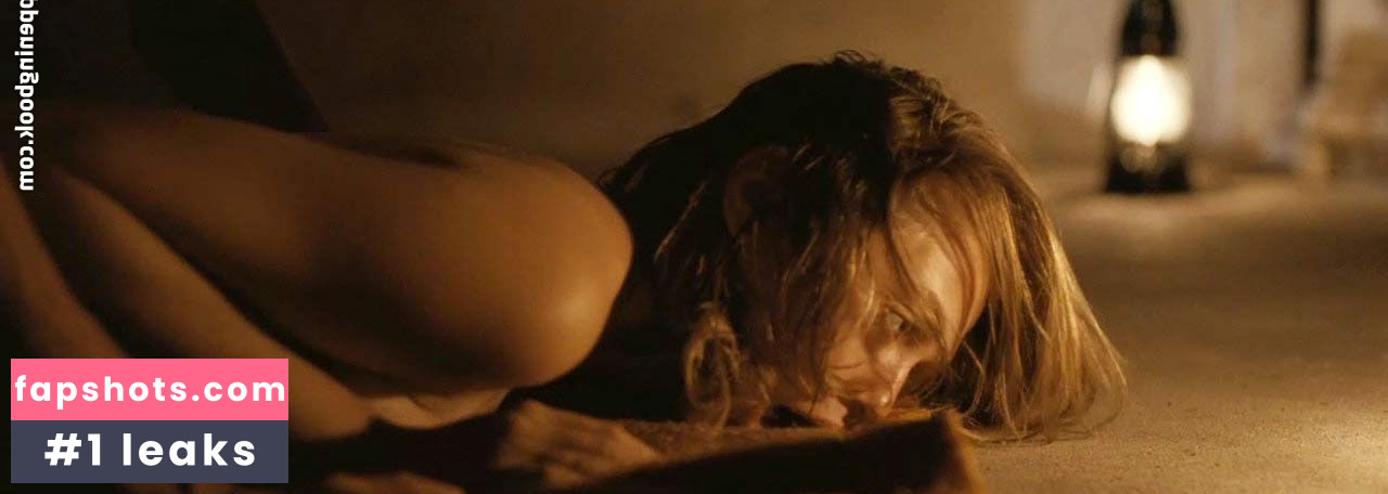 Elizabeth Olsen Nude Leaks OnlyFans Photos #1061 - LeakJerk