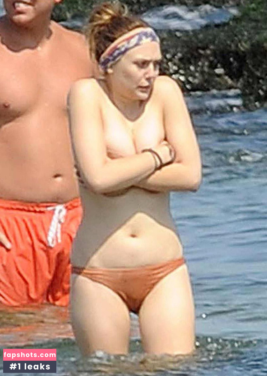 Elizabeth Olsen Nude Leaks OnlyFans Photos #1083 - LeakJerk