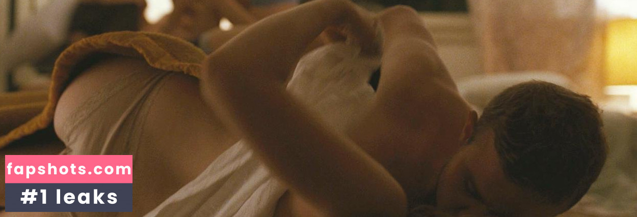 Elizabeth Olsen Nahé úniky fotek pouze od fanoušků #1281 - Fapshots