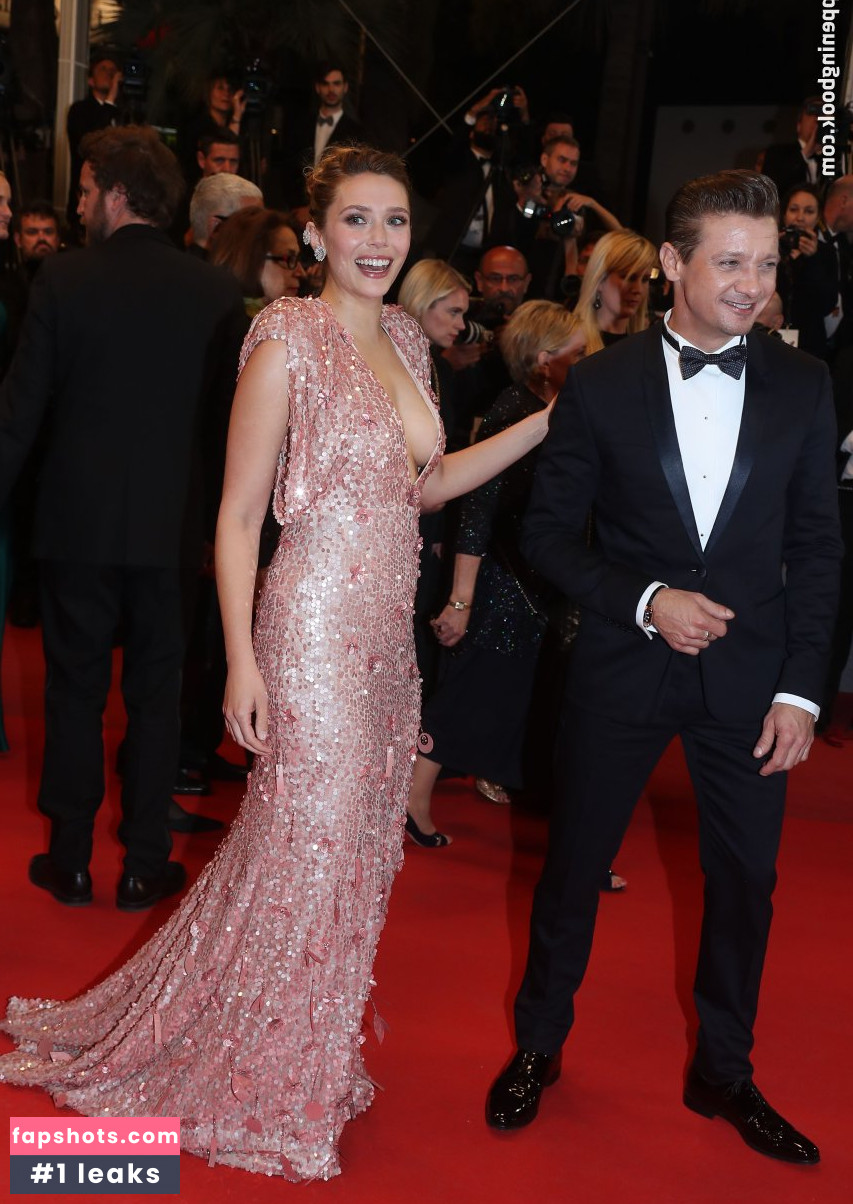 Elizabeth Olsen Nahé úniky fotek pouze od fanoušků #1369 - Fapshots