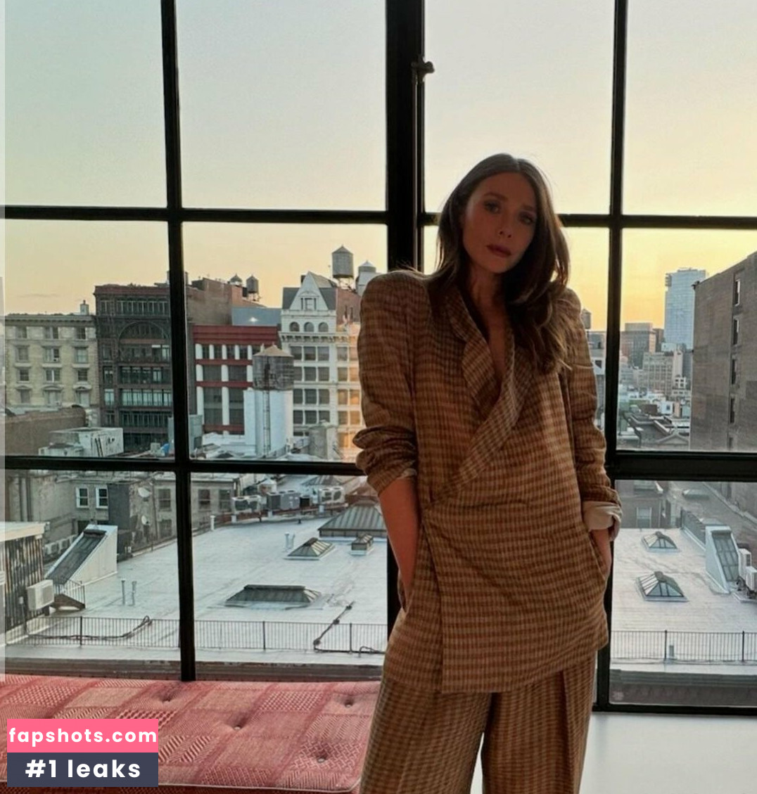 Elizabeth Olsen Nahé úniky fotek pouze od fanoušků #264 - Fapshots