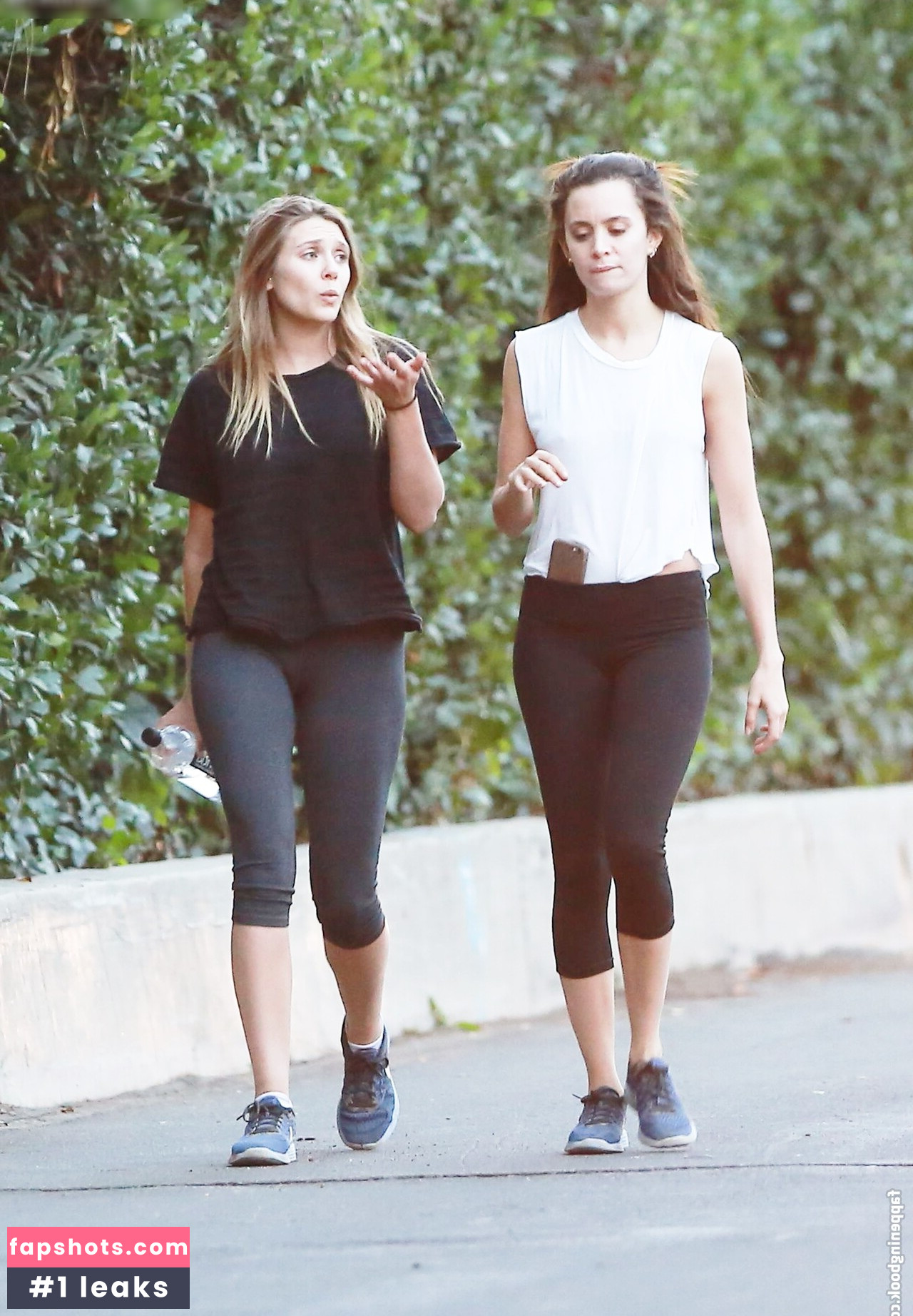 Elizabeth Olsen Nahé úniky fotek pouze od fanoušků #289 - Fapshots