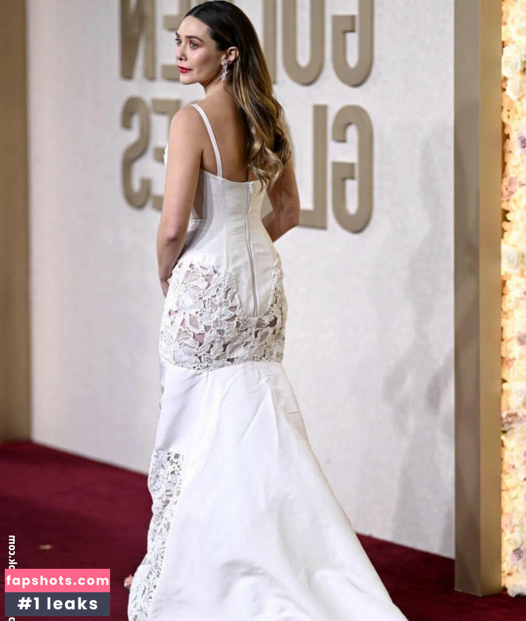 Elizabeth Olsen Nude Leaks OnlyFans Photos #321 - LeakJerk