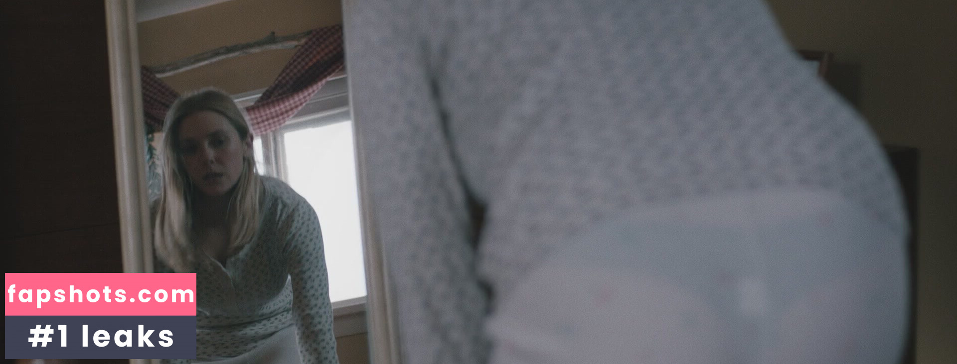 Elizabeth Olsen Nude Leaks OnlyFans Photos #382 - LeakJerk