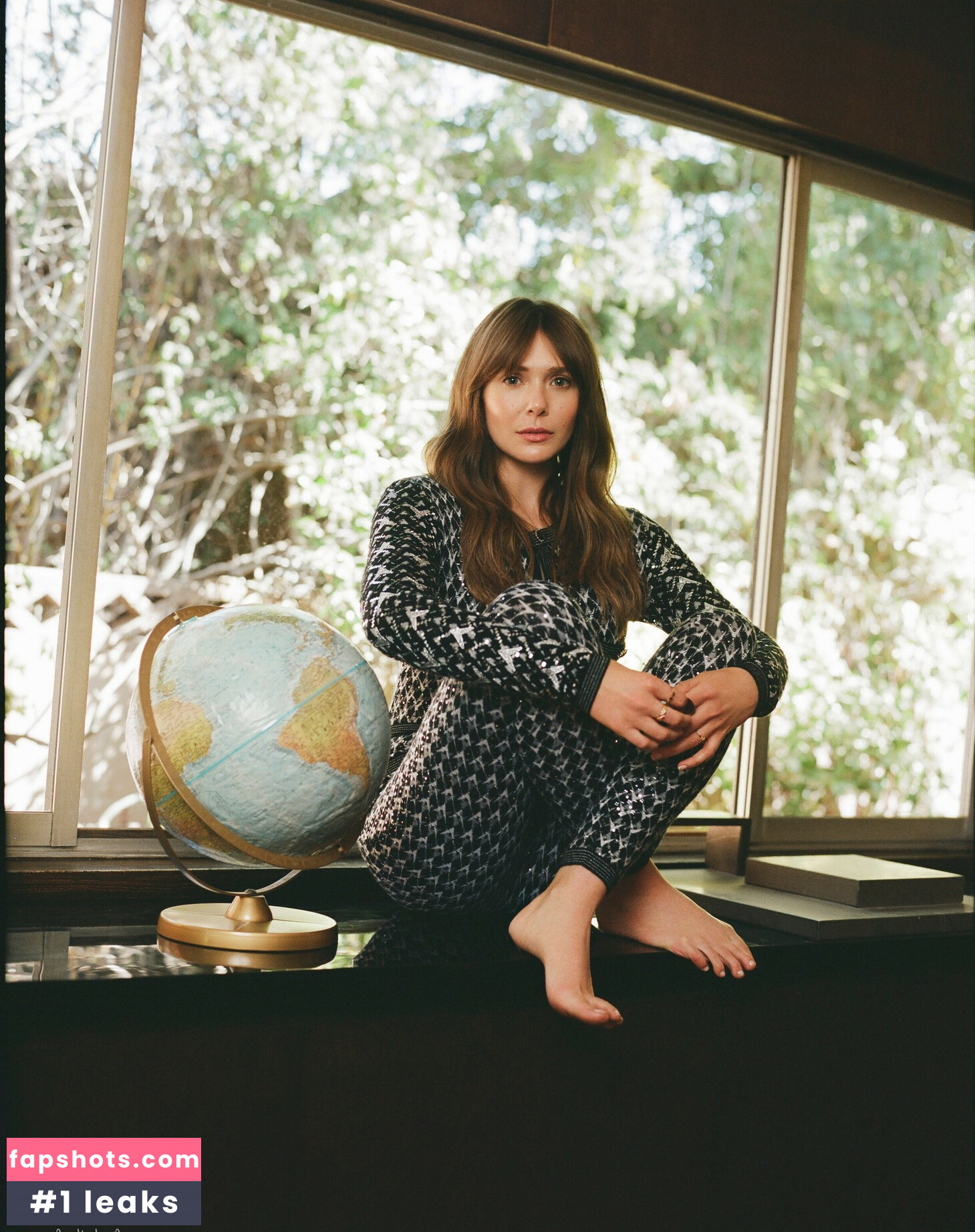 Elizabeth Olsen Nude Leaks OnlyFans Photos #401 - LeakJerk