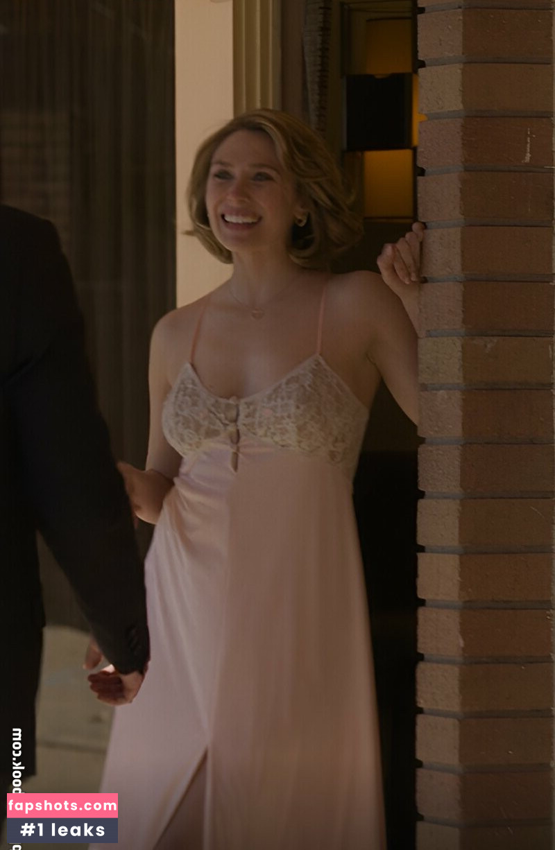 Elizabeth Olsen Nude Leaks OnlyFans Photos #409 - LeakJerk