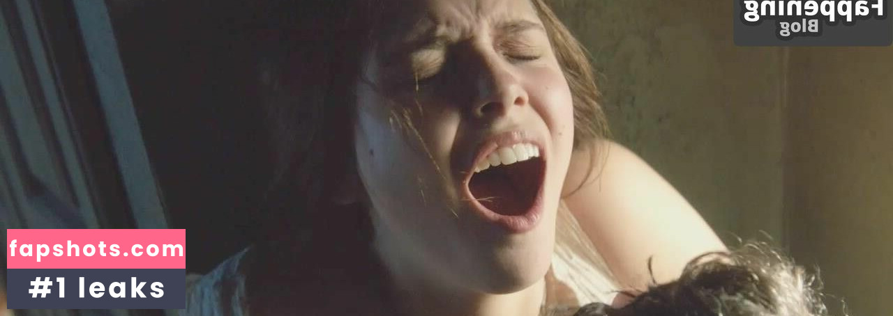 Elizabeth Olsen Nude Leaks OnlyFans Photos #420 - LeakJerk