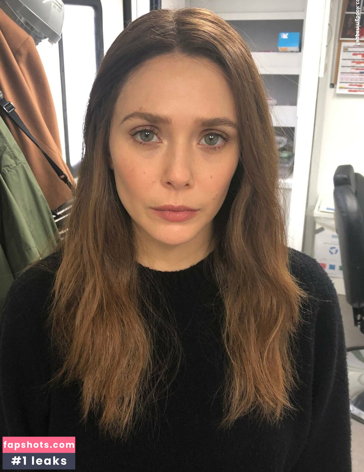Elizabeth Olsen Nude Leaks OnlyFans Photos #437 - LeakJerk
