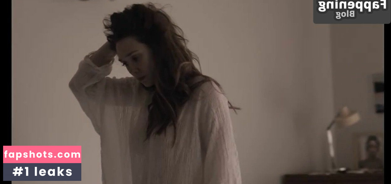 Elizabeth Olsen Nude Leaks OnlyFans Photos #484 - LeakJerk
