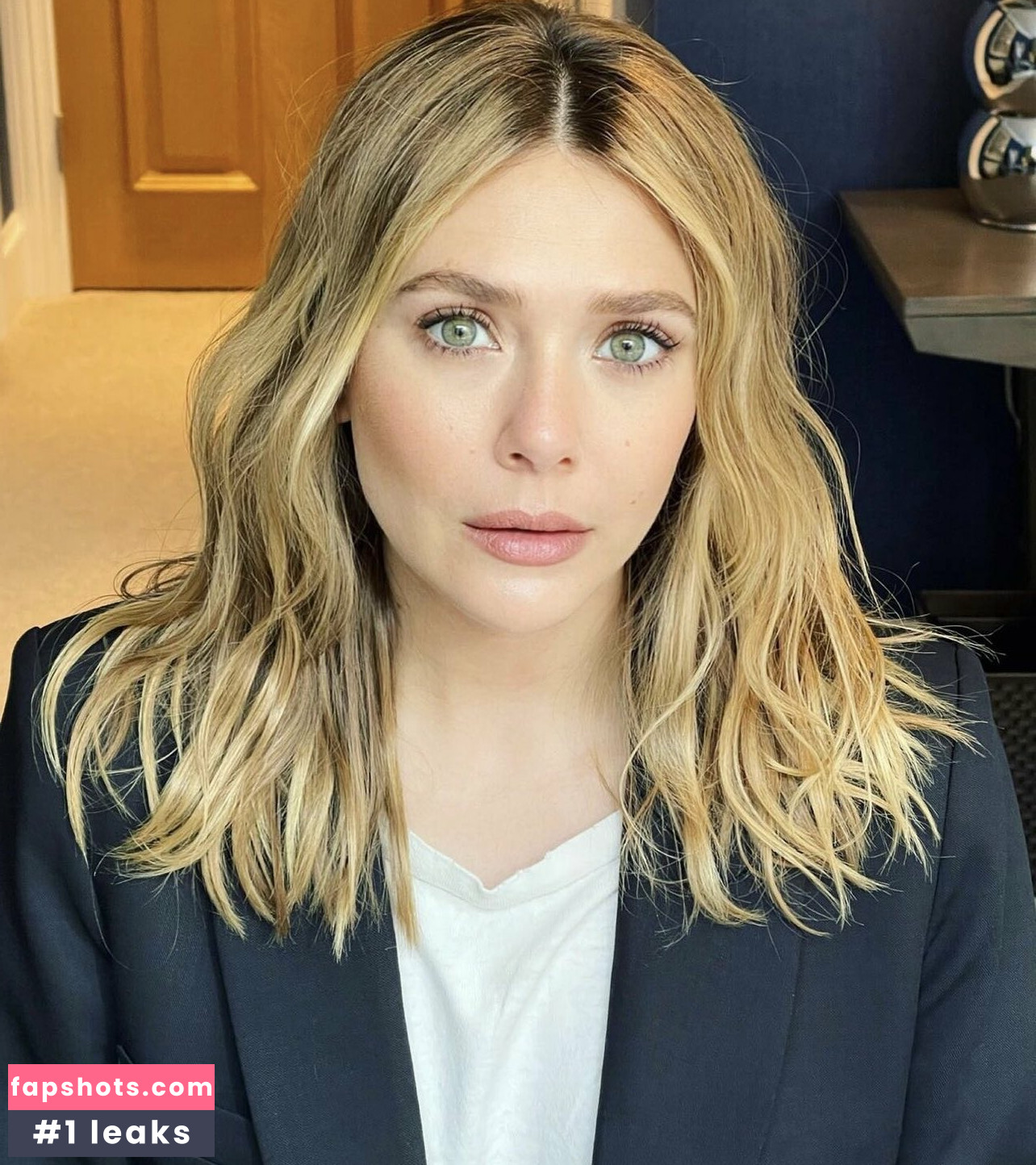 Elizabeth Olsen Nude Leaks OnlyFans Photos #572 - LeakJerk