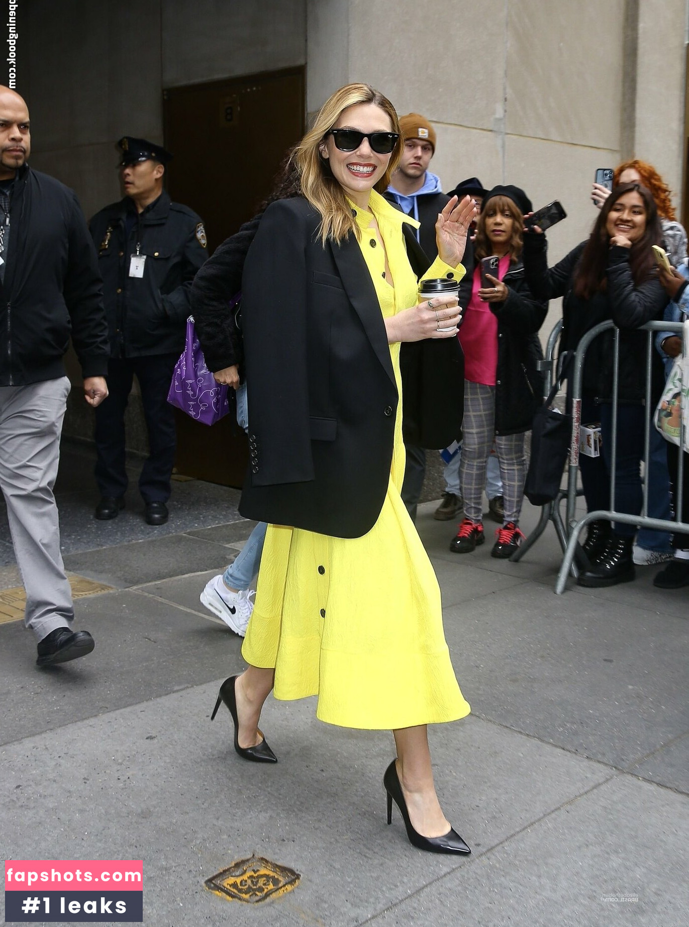 Elizabeth Olsen Nude Leaks OnlyFans Photos #587 - LeakJerk