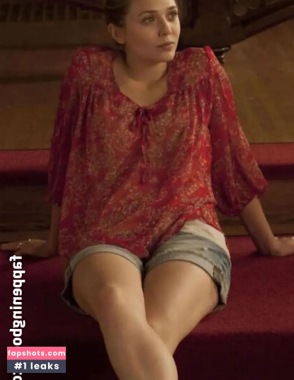 Elizabeth Olsen Nude Leaks OnlyFans Photos #621 - LeakJerk