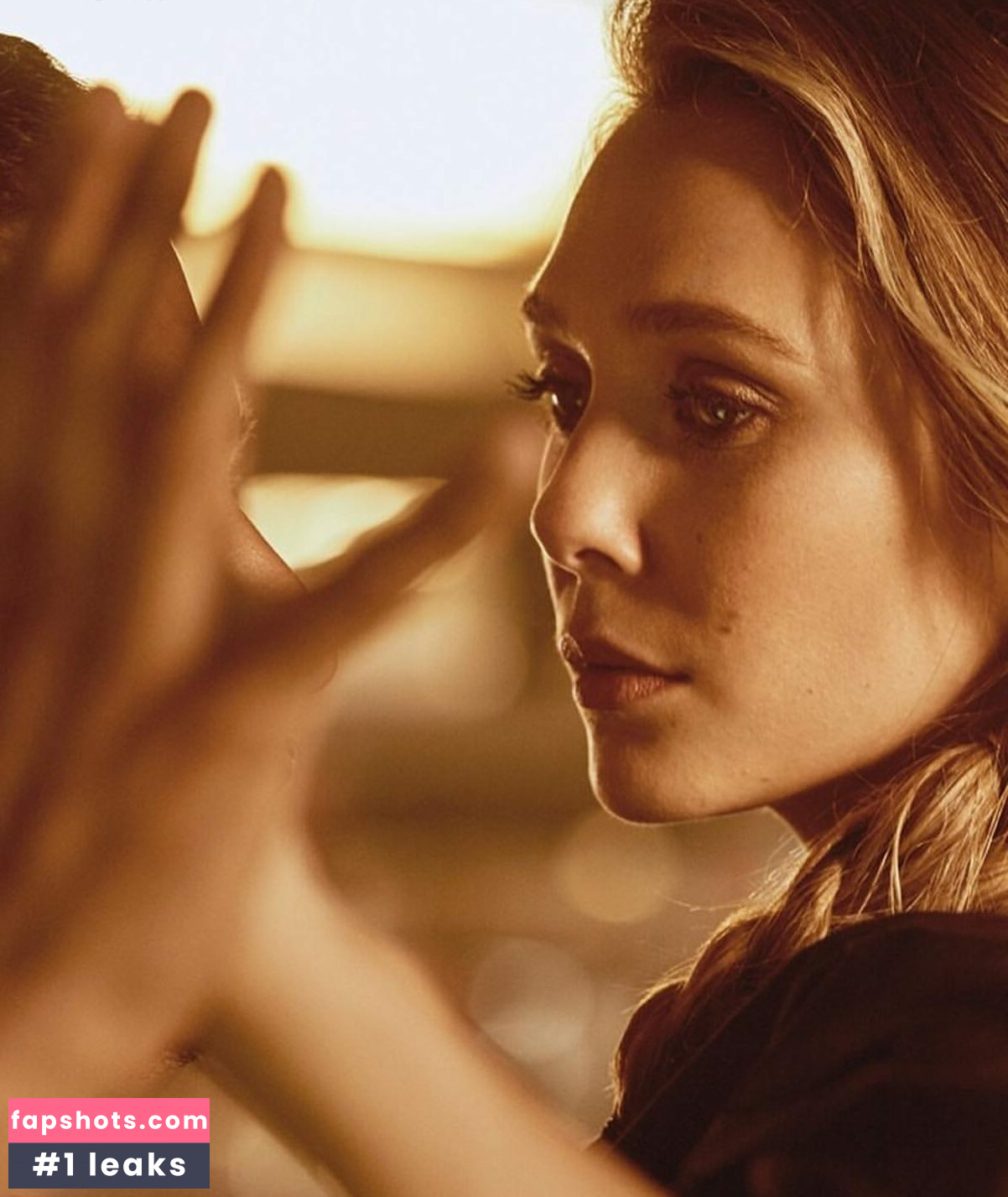 Elizabeth Olsen gallery photo #756