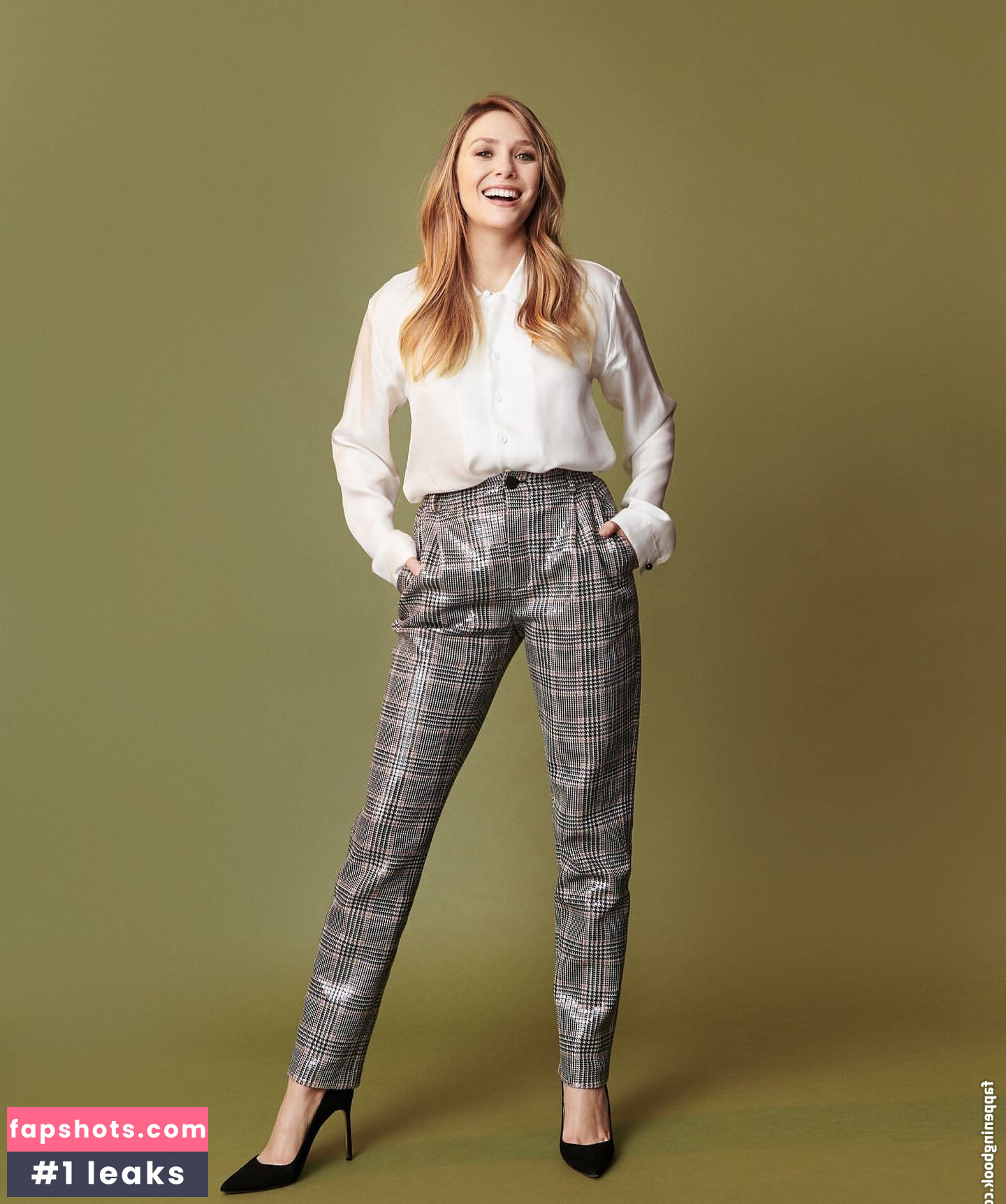 Elizabeth Olsen Nude Leaks OnlyFans Photos #795 - LeakJerk