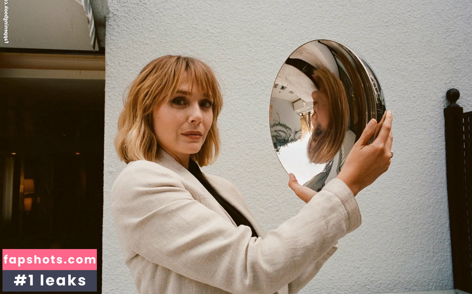 Elizabeth Olsen Nude Leaks OnlyFans Photos #868 - LeakJerk