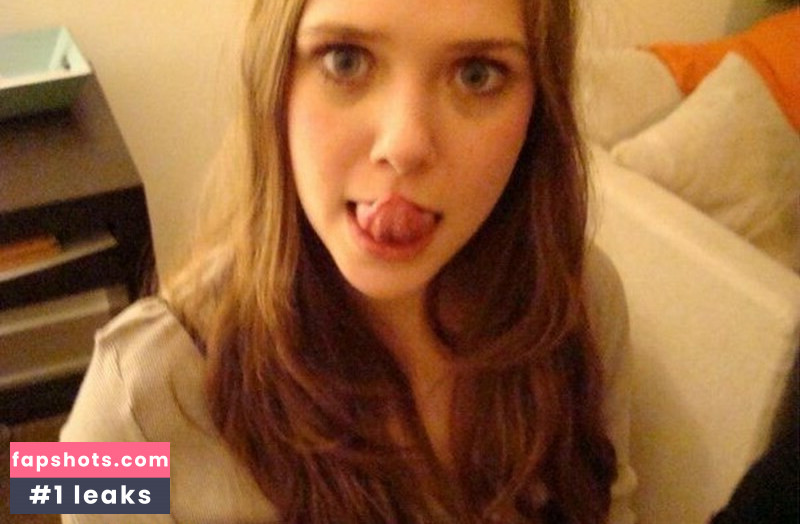 Elizabeth Olsen Nude Leaks OnlyFans Photos #872 - LeakJerk
