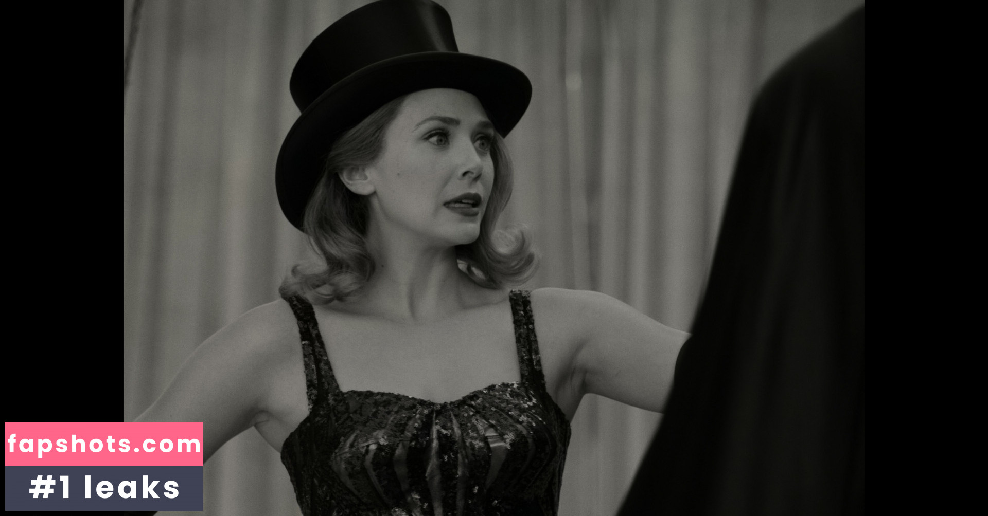 Elizabeth Olsen Nude Leaks OnlyFans Photos #876 - LeakJerk