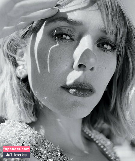 Elizabeth Olsen Nude Leaks OnlyFans Photos #892 - LeakJerk